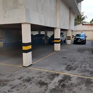 Com Cozinha Independente Em Cabo Frio